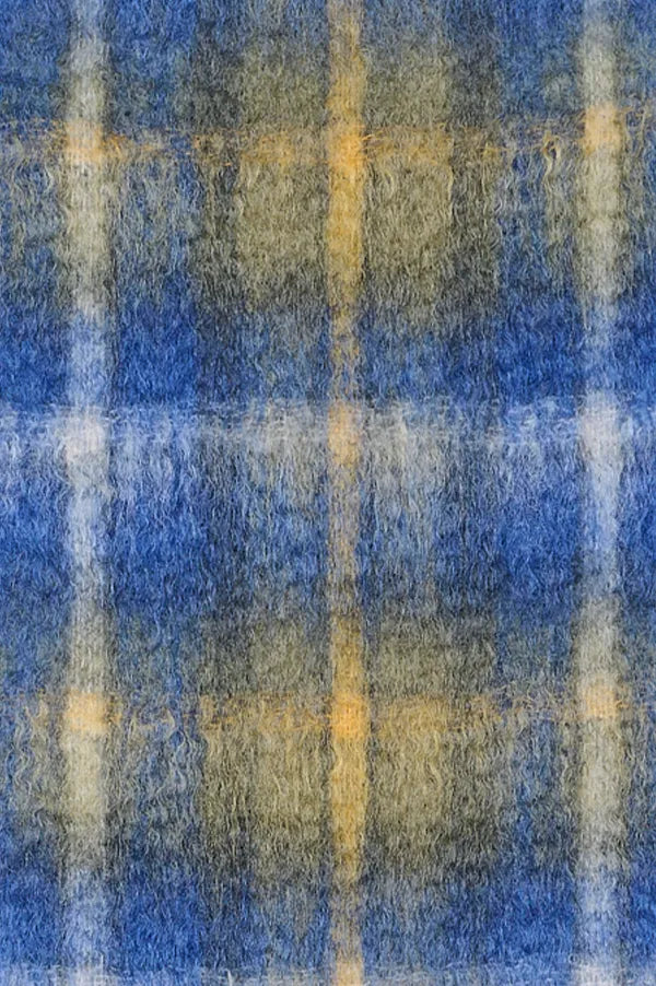 814 EZCARAY Tartán Scarf