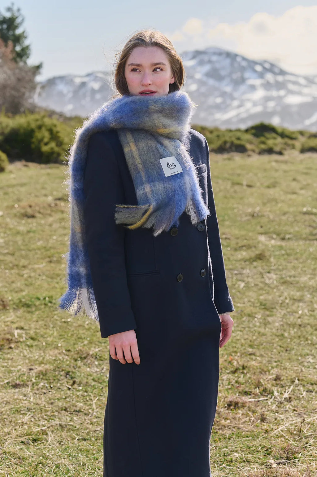 814 EZCARAY Tartán Scarf