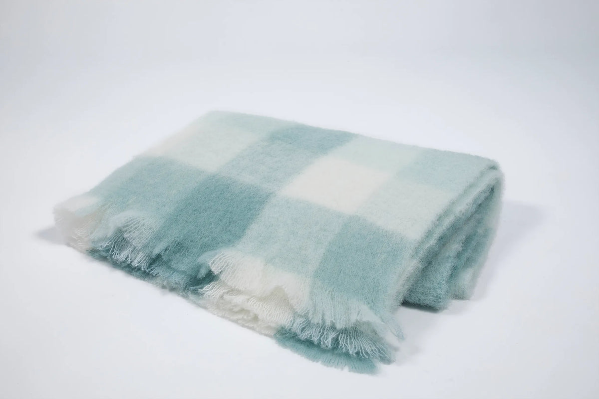 Mantas Ezcaray --Bebé Lana baby blanket